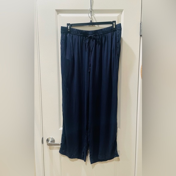 H&M Navy Blue Women's Pull On Pants - Picture 3 of 5